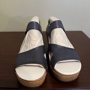 Khaya Kella Platform Sandals Sapphire Blue Size 10